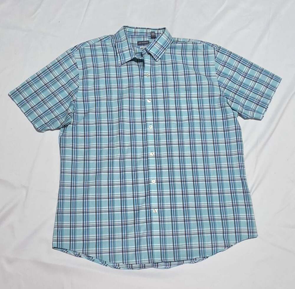 Van Heusen Men's Classic Fit Short Sleeve Plaid Button-Down Shirt XL